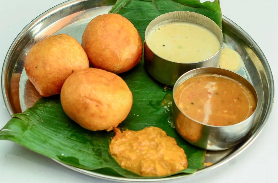 MYSORE BONDA ( 3pcs )
