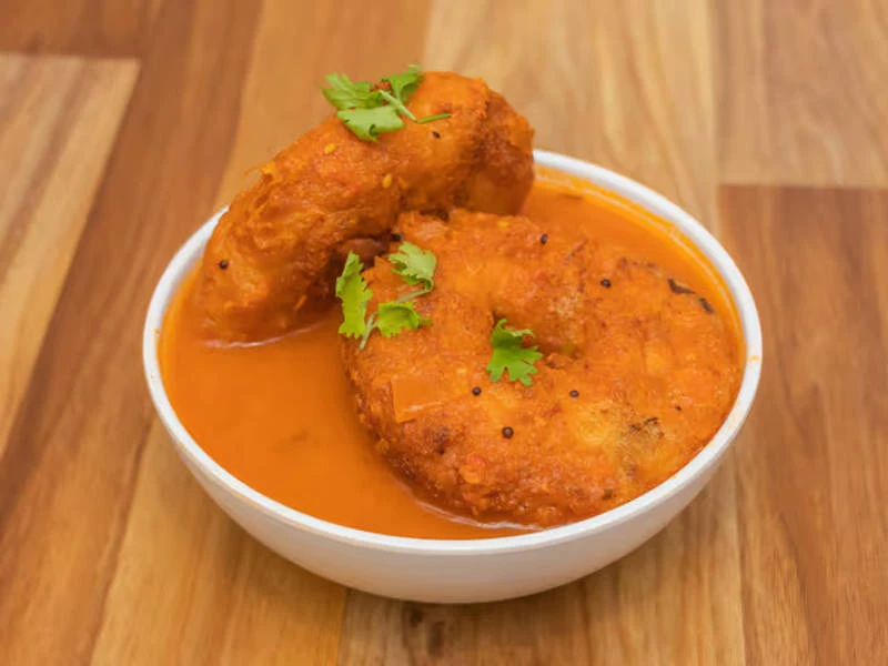SAMBAR VADA. ( 2Pcs )