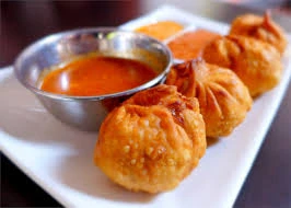 Veg fried momos