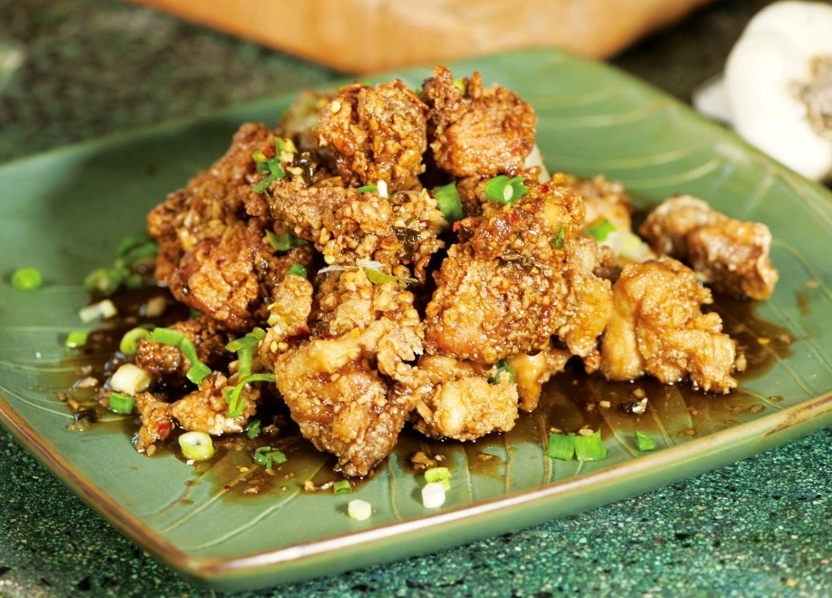 GARLIC CHICKEN